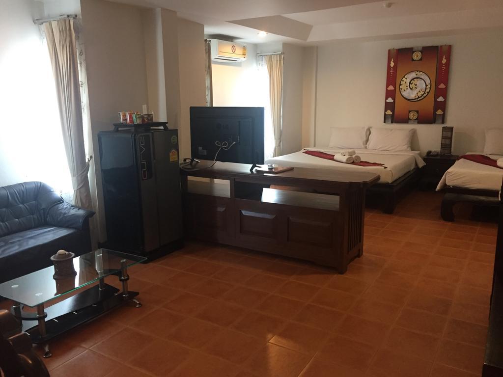 Wangburapa Grand Hotel Chiang Mai Zewnętrze zdjęcie