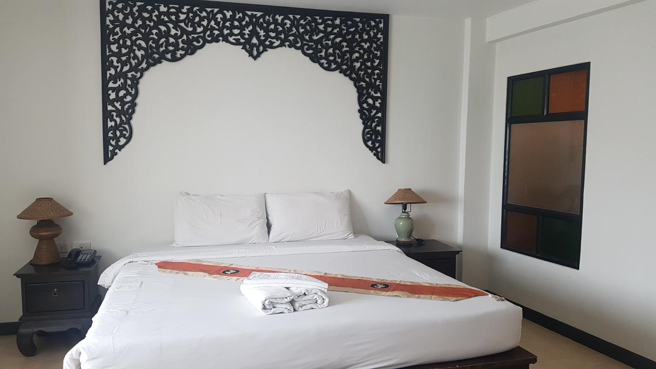 Wangburapa Grand Hotel Chiang Mai Zewnętrze zdjęcie