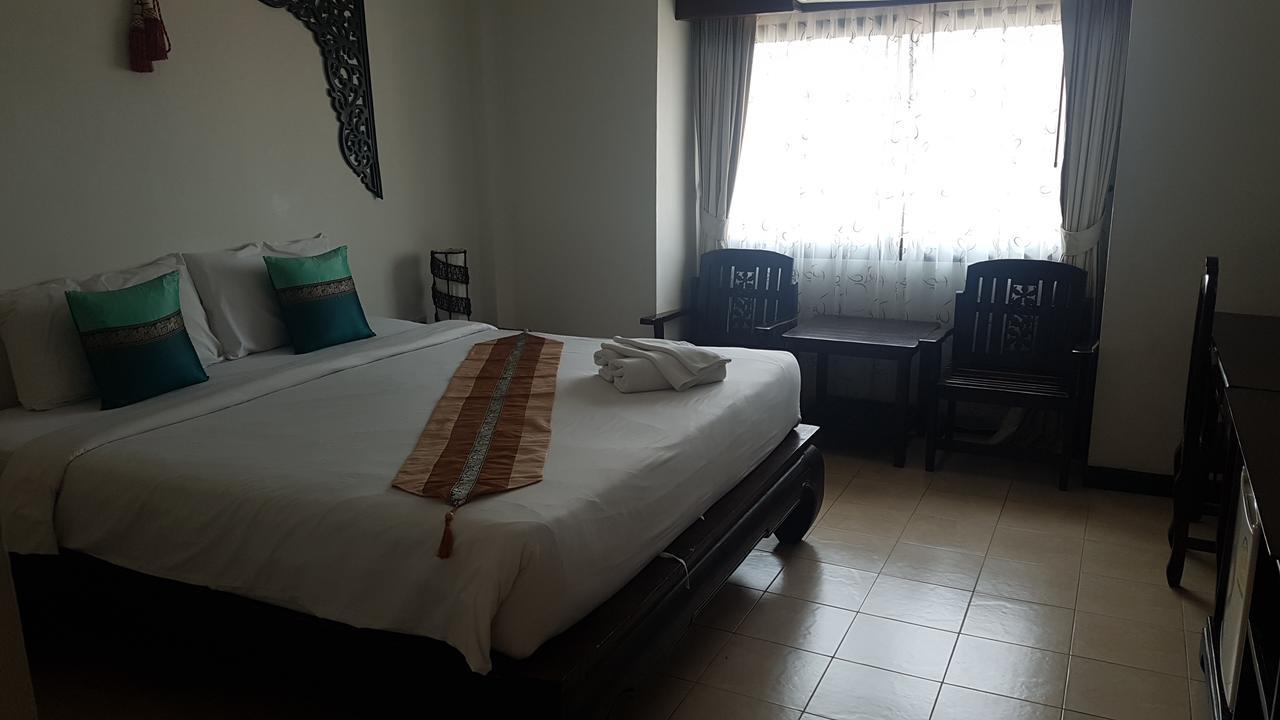 Wangburapa Grand Hotel Chiang Mai Zewnętrze zdjęcie