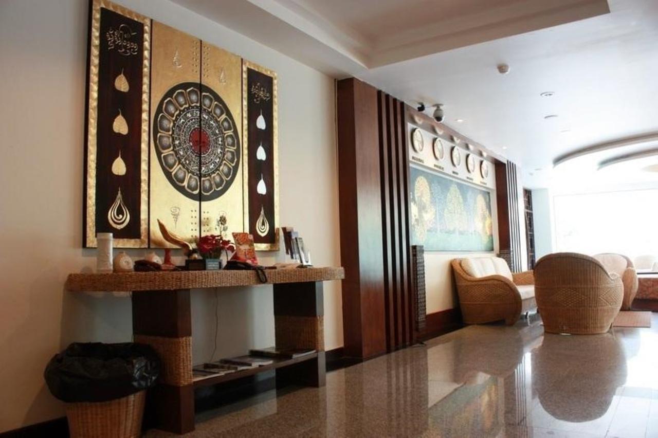 Wangburapa Grand Hotel Chiang Mai Zewnętrze zdjęcie
