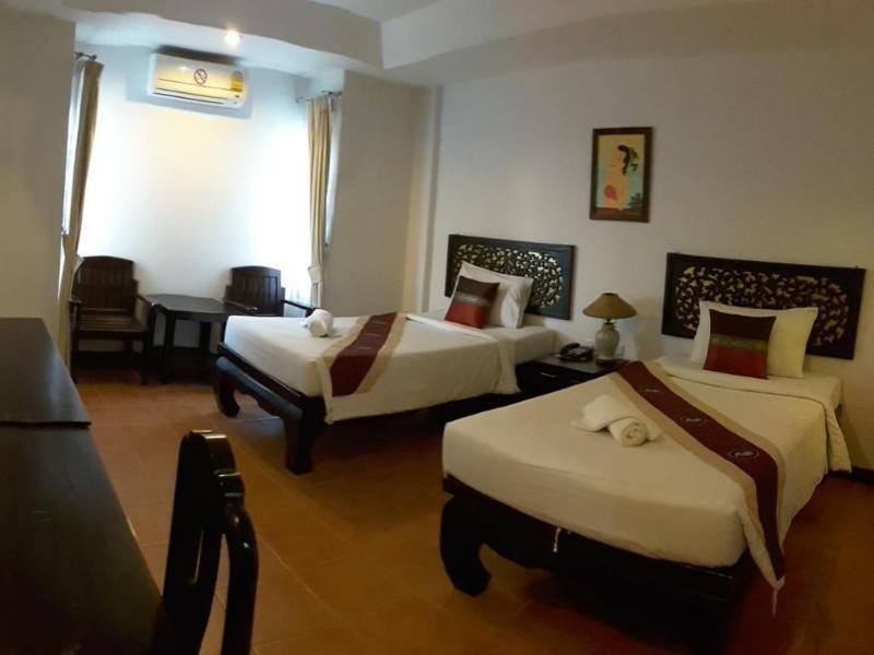 Wangburapa Grand Hotel Chiang Mai Zewnętrze zdjęcie